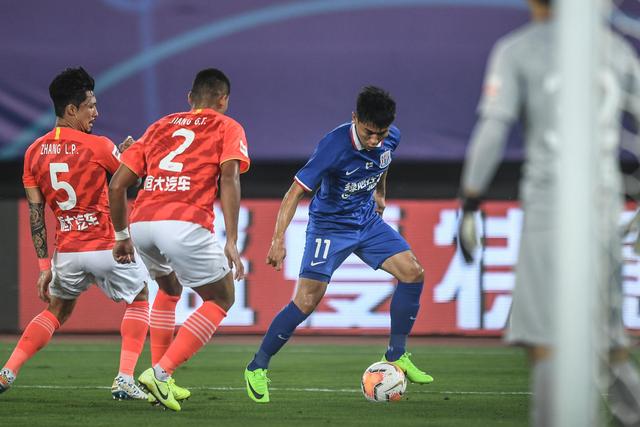 随着U17国足3-2绝杀阿森纳，上海队3-3绝平，首轮积分榜：中国2队不败